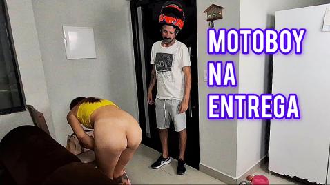 Жесткий анальный секс с молодой шлюхой