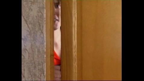 Шлюха трахается с молодым русским ублюдком