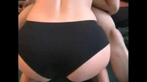 Шлюха раздвигает ноги на кастинге